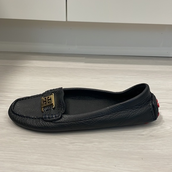 Tory Burch Kendrick Driving Loafers - Picture 12 of 14